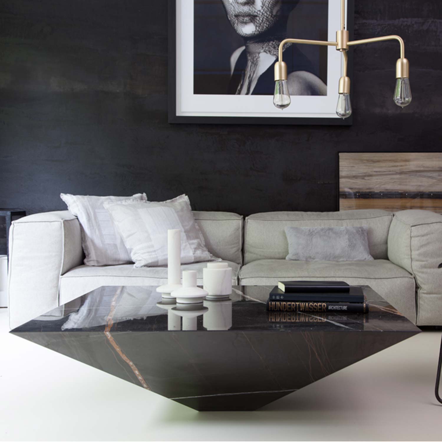 LYTHOS low table